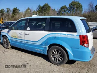 2017 Dodge Grand Caravan SE z VIN 2C4RDGBG5HR646618, wystawiony jako Copart lot #60574625 z przebiegiem 176 304 mil mil oraz Czysty tytuł • Clean title. Historia ofert i sprzedaży dostępna na DreamBid. Obrazek 2.