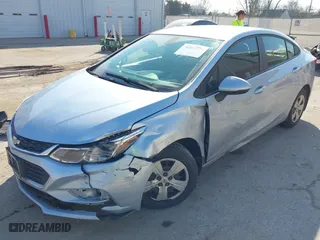 2018 Chevrolet Cruze LS with VIN 1G1BC5SM8J7228102, listed as a IAAI auction lot 41802101 with 115,827 mi miles. Bid and sale history available at carsss.com. Image 17.