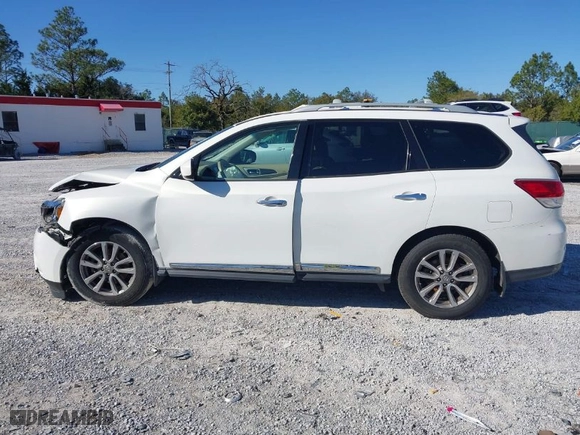 2014 Nissan Pathfinder SV with VIN 5N1AR2MN7EC682582, listed as a IAAI auction lot 41223254 with 149,860 mi miles. Bid and sale history available at carsss.com. Image 14.