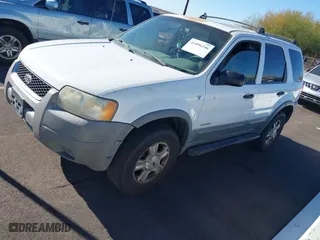 2001 Ford Escape XLT with VIN 1FMYU04181KD97470, listed as a IAAI auction lot 41896246 with 123,880 mi miles. Bid and sale history available at carsss.com. Image 2.
