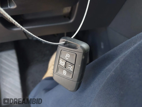 2024 Volkswagen Jetta SE with VIN 3VW7M7BU8RM067013, listed as a IAAI auction lot 42179920 with 32,418 mi miles and . Bid and sale history available at DreamBid. Image 11.