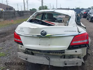2014 Buick LaCrosse Premium I with VIN 1G4GD5G36EF226642, listed as a IAAI auction lot 42611309 with 137,206 mi miles and . Bid and sale history available at DreamBid. Image 18.