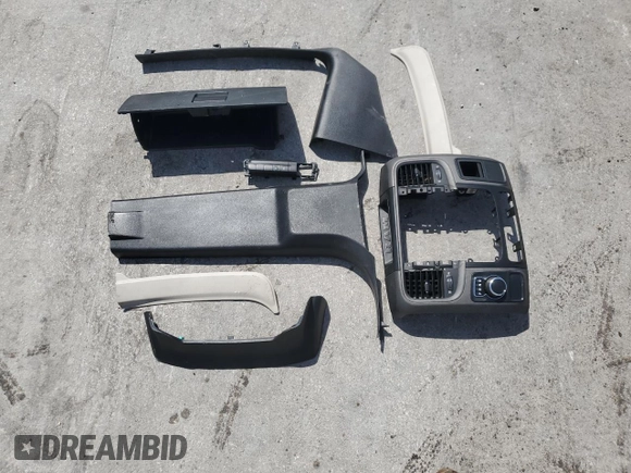 2015 Ram 1500 Express with VIN 1C6RR6KT4FS547400, listed as a Copart auction lot 53956195 with 178,886 mi miles and Salvage title. Bid and sale history available at DreamBid. Image 12.