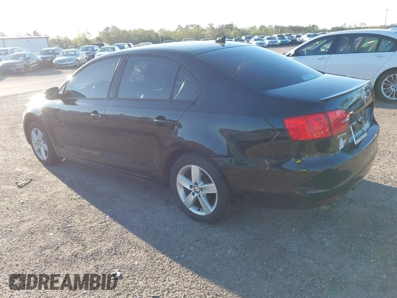 2012 Volkswagen Jetta Sedan TDI with VIN 3VW3L7AJ0CM409148, listed as a IAAI auction lot 41796513 with 167,269 mi miles. Bid and sale history available at carsss.com. Image 3.