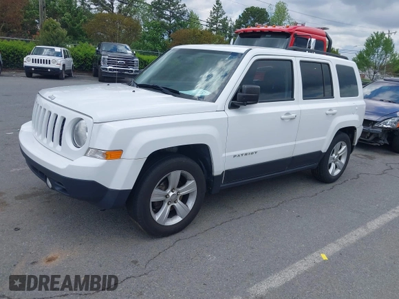 2016 Jeep Patriot Sport with VIN 1C4NJPBA8GD561843, listed as a IAAI auction lot 42027544 with 113,313 mi miles. Bid and sale history available at carsss.com. Image 2.