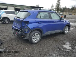 2020 Hyundai Venue SEL with VIN KMHRC8A35LU026883, listed as a Copart auction lot 47480575 with 32,879 mi miles and Salvage Title. Bid and sale history available at carsss.com. Image 3.