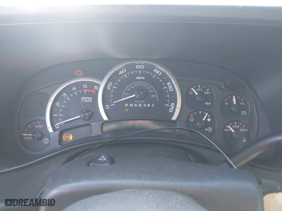 2004 Chevrolet Silverado 1500 Work Truck with VIN 2GCEC19V841321618, listed as a IAAI auction lot 41007828 with 208,620 mi miles. Bid and sale history available at carsss.com. Image 7.