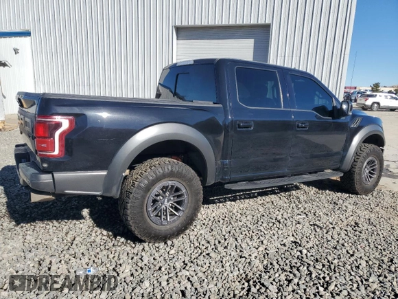 2020 Ford F-150 Raptor with VIN 1FTFW1RG0LFA72722, listed as a Copart auction lot 50240675 with 87,291 mi miles and Salvage Title. Bid and sale history available at carsss.com. Image 3.