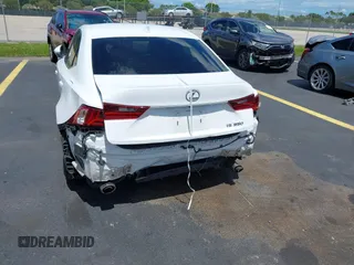 2014 Lexus IS 350 with VIN JTHBE1D29E5000826, listed as a IAAI auction lot 42487356 with 137,731 mi miles and . Bid and sale history available at DreamBid. Image 6.