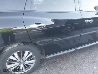 2019 Nissan Pathfinder SV with VIN 5N1DR2MM0KC623731, listed as a IAAI auction lot 40890326 with 110,608 mi miles. Bid and sale history available at carsss.com. Image 20.