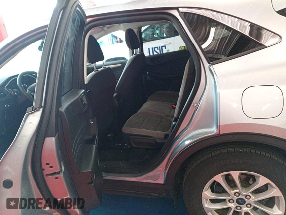 2022 Ford Escape SE with VIN 1FMCU0G6XNUB81597, listed as a IAAI auction lot 42846973 with 59,647 mi miles and . Bid and sale history available at DreamBid. Image 33.