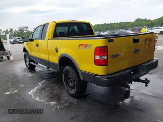2004 Ford F-150 XLT z VIN 1FTPX14524KB02478, wystawiony jako IAAI lot #42211211 z przebiegiem 190 678 mil mil oraz . Historia ofert i sprzedaży dostępna na DreamBid. Obrazek 3.