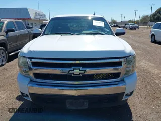 2008 Chevrolet Silverado 1500 1LT with VIN 3GCEC13058G305273, listed as a IAAI auction lot 41630003 with 301,420 mi miles and . Bid and sale history available at DreamBid. Image 11.