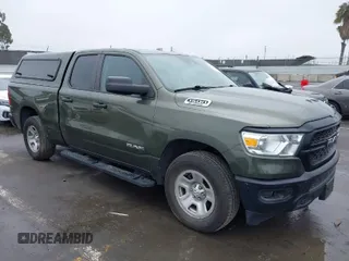 2021 Ram 1500 Tradesman z VIN 1C6RRFCGXMN714260, wystawiony jako IAAI lot #41866420 z przebiegiem 109 281 mil mil oraz . Historia ofert i sprzedaży dostępna na DreamBid. Obrazek 1.