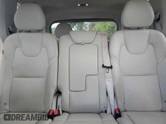 2017 Volvo XC90 Momentum with VIN YV4A22PK8H1141113, listed as a Copart auction lot 64382545 with 202,111 mi miles and Clean title. Bid and sale history available at DreamBid. Image 10.