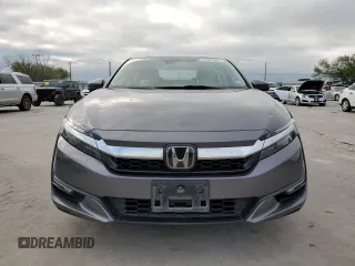 2018 Honda Clarity Plug-In Hybrid with VIN JHMZC5F17JC013726, listed as a Copart auction lot 47861604 with 75,611 mi miles. Bid and sale history available at carsss.com. Image 5.