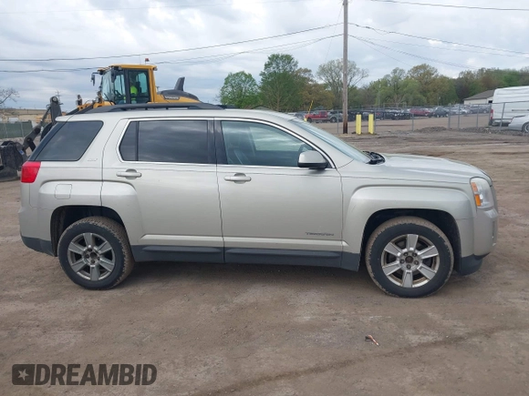 2013 GMC Terrain SLT z VIN 2GKALUEK3D6320783, wystawiony jako IAAI lot #42212829 z przebiegiem 190 951 mil mil oraz . Historia ofert i sprzedaży dostępna na DreamBid. Obrazek 13.