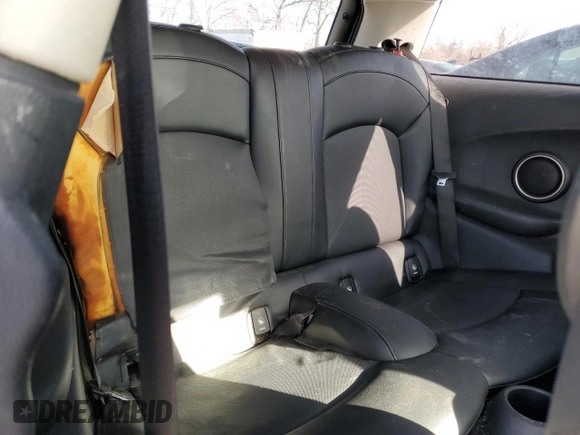 2014 MINI Hardtop S with VIN WMWXM7C57ET987816, listed as a Copart auction lot 41115434 with 122,724 mi miles and Salvage title. Bid and sale history available at DreamBid. Image 10.