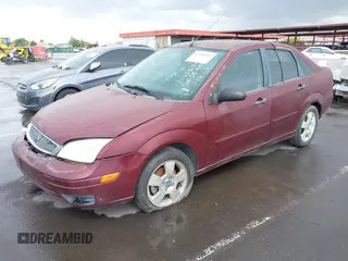 2006 Ford Focus S with VIN 1FAFP34N66W239691, listed as a IAAI auction lot 42188360 with 135,628 mi miles and . Bid and sale history available at carsss.com. Image 2.