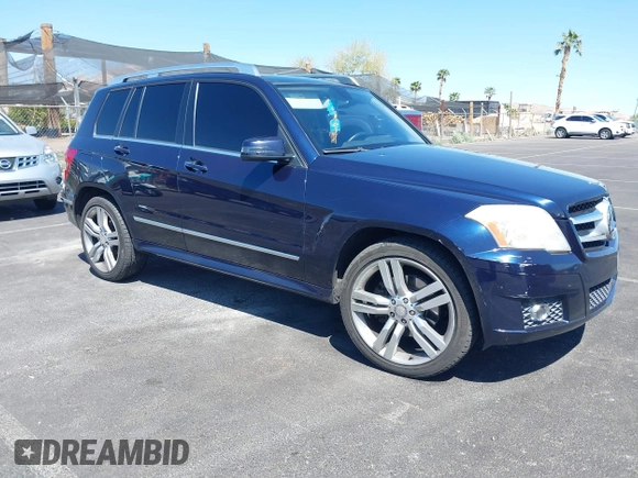 2012 Mercedes-Benz GLK 350 with VIN WDCGG8HB2CF805749, listed as a IAAI auction lot 42031442 with 152,313 mi miles and . Bid and sale history available at carsss.com. Image 6.