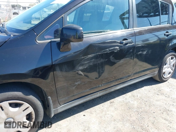 2010 Nissan Versa 1.8 SL with VIN 3N1BC1CP2AL436807, listed as a IAAI auction lot 41753879 with 191,901 mi miles. Bid and sale history available at carsss.com. Image 6.
