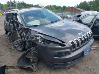 2018 Jeep Cherokee Latitude Plus with VIN 1C4PJMLB8JD502555, listed as a IAAI auction lot 42481887 with 124,437 mi miles and . Bid and sale history available at DreamBid. Image 1.