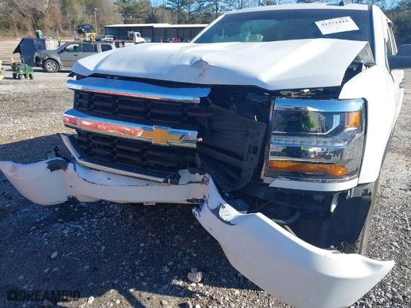2019 Chevrolet Silverado 1500 LD Work Truck with VIN 2GCRCNEC6K1156808, listed as a IAAI auction lot 41372412 with 122,023 mi miles. Bid and sale history available at carsss.com. Image 6.