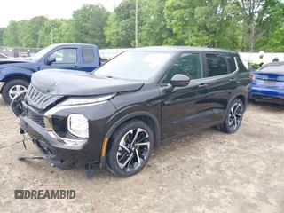 2022 Mitsubishi Outlander SE z VIN JA4J4UA86NZ011943, wystawiony jako IAAI lot #42101932 z przebiegiem 86 261 mil mil oraz . Historia ofert i sprzedaży dostępna na DreamBid. Obrazek 18.