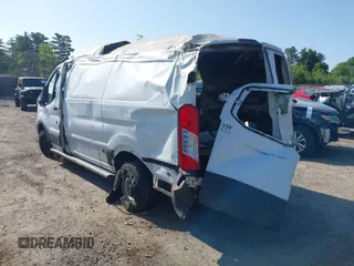 2016 Ford Transit Cargo с VIN 1FTYR1ZMXGKB04935, выставлен на аукционе IAAI как лот 42396466 с пробегом 220 920 миль миль и . История ставок и продаж доступна на DreamBid. Изображение 3.