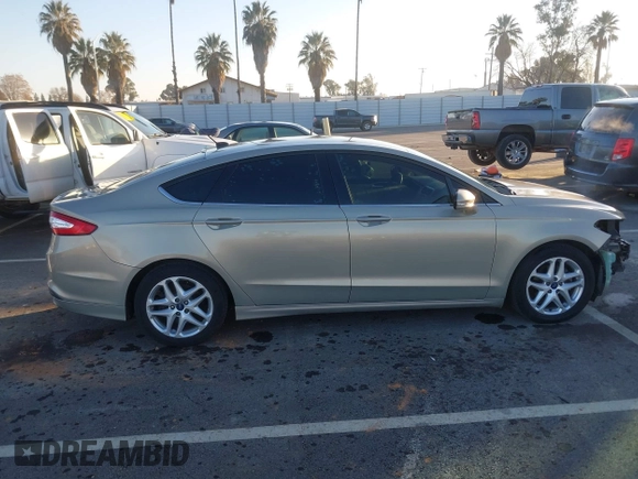 2015 Ford Fusion SE z VIN 3FA6P0H79FR137377, wystawiony jako IAAI lot #41345497 z przebiegiem 170 533 mil mil oraz . Historia ofert i sprzedaży dostępna na DreamBid. Obrazek 14.