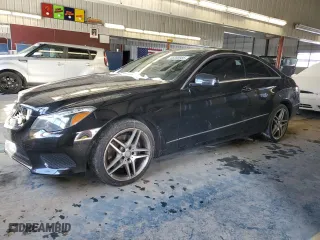 2016 Mercedes-Benz E-Class E 400 with VIN WDDKJ6HB9GF315942, listed as a Copart auction lot 45580985 with 124,826 mi miles and Salvage Title. Bid and sale history available at carsss.com. Image 1.