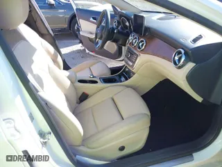 2019 Mercedes-Benz GLA with VIN WDCTG4EB8KU011182, listed as a IAAI auction lot 41018799 with 33,299 mi miles. Bid and sale history available at carsss.com. Image 5.