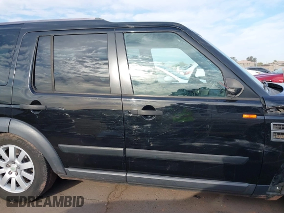 2005 Land Rover LR3 SE with VIN SALAE25425A322775, listed as a IAAI auction lot 41866103 with 127,888 mi miles. Bid and sale history available at carsss.com. Image 14.