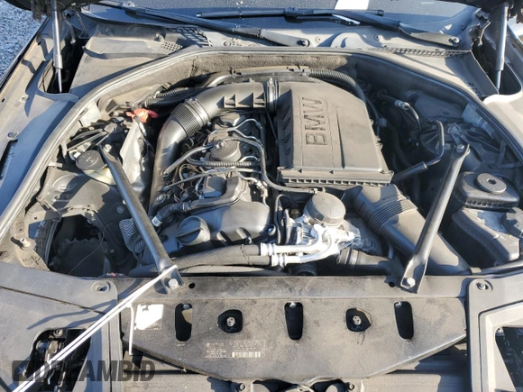 2013 BMW 5 Series 535i xDrive with VIN WBAFU7C54DDU74933, listed as a Copart auction lot 50698855 with 156,112 mi miles and Salvage Title. Bid and sale history available at DreamBid. Image 11.