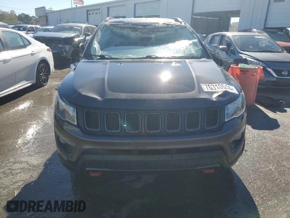 2021 Jeep Compass Trailhawk with VIN 3C4NJDDB3MT564983, listed as a Copart auction lot 76310514 with 77,585 mi miles and Non repairable. Bid and sale history available at DreamBid. Image 5.