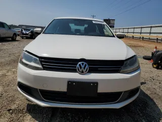 2013 Volkswagen Jetta SE with VIN 3VWDP7AJ9DM418635, listed as a Copart auction lot 59854495 with 169,960 mi miles and Salvage title. Bid and sale history available at DreamBid. Image 5.