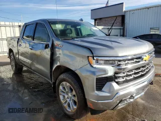 2024 Chevrolet Silverado 1500 LTZ with VIN 1GCUDGE82RZ388659, listed as a Copart auction lot 88342505 with 10,333 mi miles and Salvage Title. Bid and sale history available at DreamBid. Image 4.