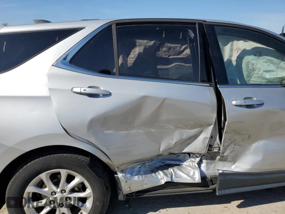 2019 Chevrolet Equinox LT with VIN 2GNAXKEV2K6174993, listed as a Copart auction lot 43117945 with 139,835 mi miles and Non Repairable. Bid and sale history available at carsss.com. Image 11.