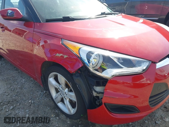 2013 Hyundai Veloster w/Gray Int with VIN KMHTC6AD8DU112810, listed as a IAAI auction lot 42144625 with 142,524 mi miles and . Bid and sale history available at DreamBid. Image 6.