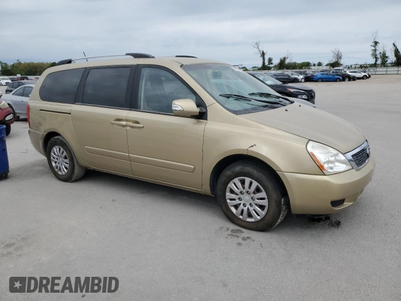 2011 Kia Sedona LX with VIN KNDMG4C76B6367949, listed as a Copart auction lot 76192014 with 84,628 mi miles and Clean Title. Bid and sale history available at carsss.com. Image 4.