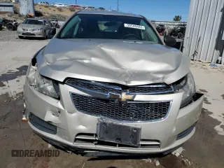 2014 Chevrolet Cruze LS with VIN 1G1PA5SGXE7157643, listed as a Copart auction lot 50549405 with 85,019 mi miles and Salvage Title. Bid and sale history available at carsss.com. Image 5.