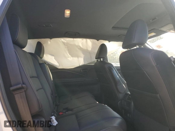 2022 Honda Passport TrailSport with VIN 5FNYF8H61NB013535, listed as a Copart auction lot 50949555 with 45,172 mi miles and Clean title. Bid and sale history available at DreamBid. Image 11.
