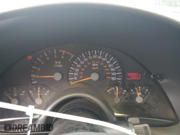 1998 Pontiac Firebird Formula with VIN 2G2FV22G6W2214603, listed as a Copart auction lot 54217055 with 193,802 mi miles and Clean title. Bid and sale history available at DreamBid. Image 9.