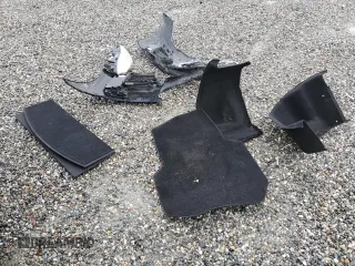 2013 Tesla Model S с VIN 5YJSA1CN5DFP13664, выставлен на аукционе Copart как лот 48177805 с пробегом 116 268 миль миль и Списание • Salvage title. История ставок и продаж доступна на DreamBid. Изображение 14.
