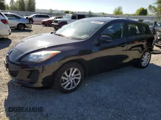 2012 Mazda 3 i Touring z VIN JM1BL1L8XC1628217, wystawiony jako Copart lot #58494425 z przebiegiem 62 727 mil mil oraz Szkoda całkowita • Salvage title. Historia ofert i sprzedaży dostępna na DreamBid. Obrazek 1.