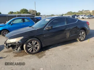 2011 Honda Accord EX z VIN 1HGCS1B76BA004690, wystawiony jako Copart lot #56014945 z przebiegiem 134 225 mil mil oraz Nie do naprawy • Non repairable. Historia ofert i sprzedaży dostępna na DreamBid. Obrazek 1.