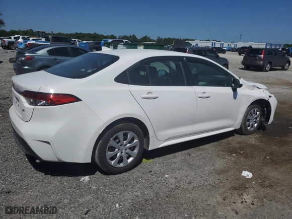 2024 Toyota Corolla LE with VIN 5YFB4MDEXRP208609, listed as a Copart auction lot 53242715 with 10,124 mi miles and Salvage Title. Bid and sale history available at carsss.com. Image 3.
