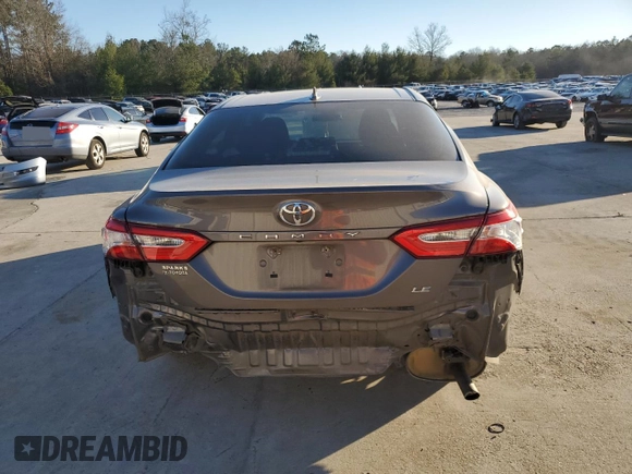 2020 Toyota Camry LE with VIN 4T1C11AK3LU945792, listed as a Copart auction lot 46987685 with 87,454 mi miles and Salvage Title. Bid and sale history available at carsss.com. Image 6.