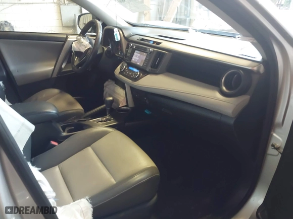 2015 Toyota RAV4 Limited with VIN JTMDFREV9FJ039553, listed as a IAAI auction lot 41975600 with 118,859 mi miles. Bid and sale history available at carsss.com. Image 5.