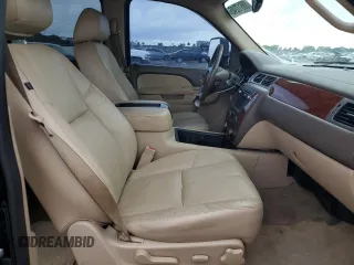 2013 Chevrolet Avalanche LT with VIN 3GNMCFE05DG107557, listed as a Copart auction lot 88617245 with Not Provided miles and Salvage Title. Bid and sale history available at DreamBid. Image 7.